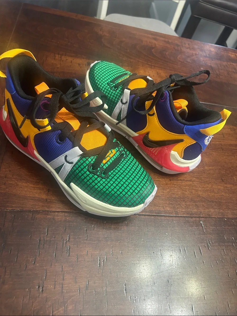Nike Lebron nike lebron